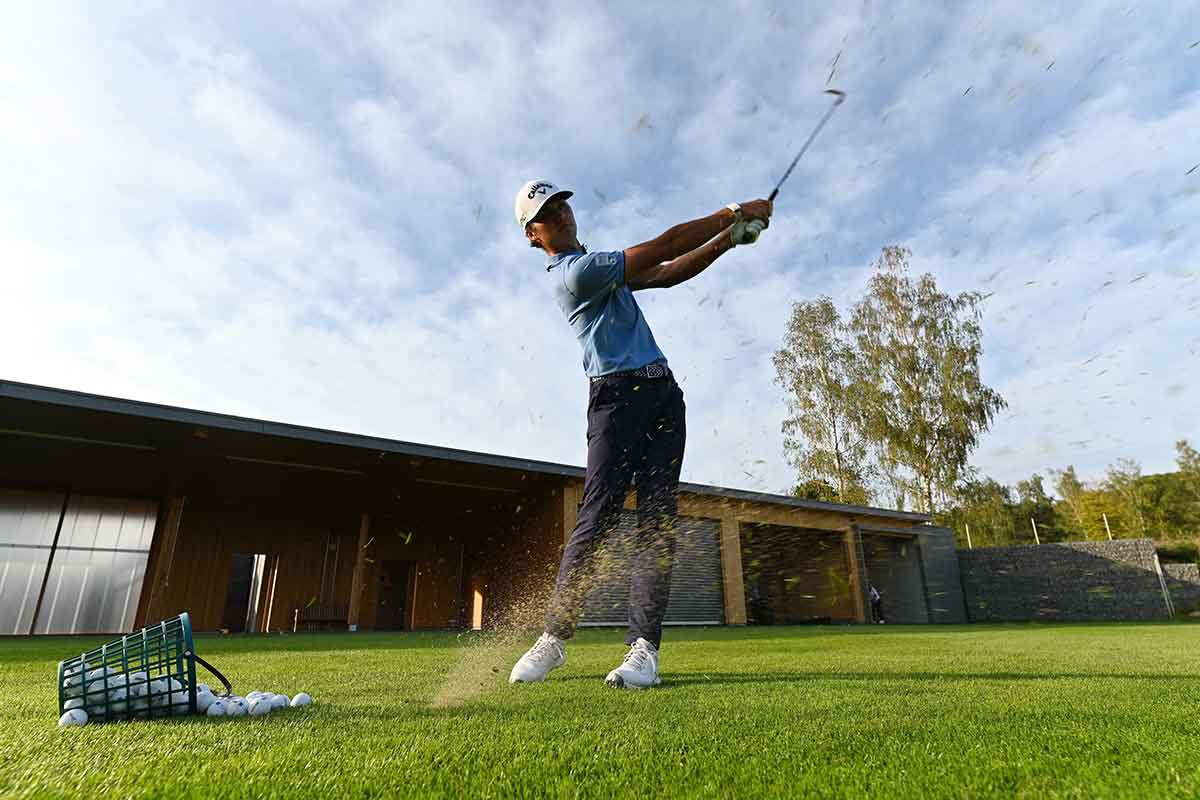 Stuttgarter Golf-Club Solitude e. V.: Perfekte Trainingsmöglichkeiten: Tourpro Yannick Schütz feilt an seinem Spiel